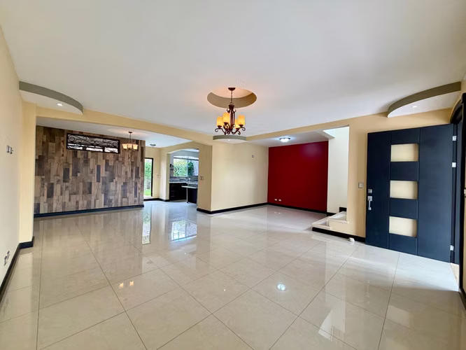 Casa en condominio en venta Santo Domingo, Heredia