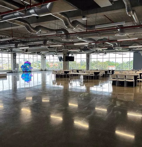 Oficinas disponibles en el Centro Corporativo El Cafetal