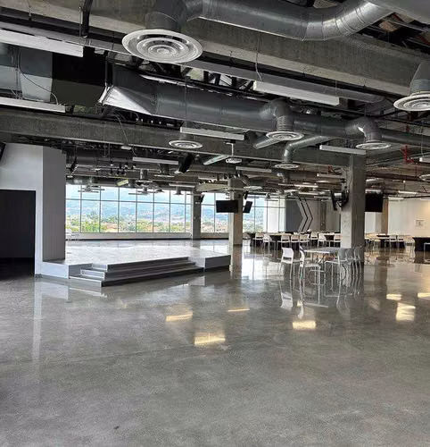 Oficinas disponibles en el Centro Corporativo El Cafetal