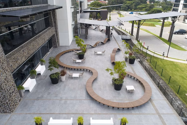 Oficinas disponibles en el Centro Corporativo El Cafetal