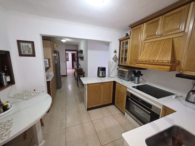 VENTA DE CASA 2 PISOS EN RESIDENCIAL ALTAMONTE, GRANADILLA, CURRIDABAT - Imagen 9