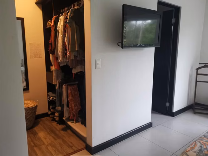 Venta de Apartamento Río Oro Santa Ana en condominio. - Imagen 3