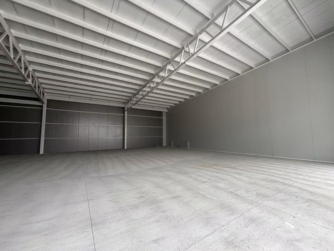 Locales comerciales Santa Ana Piedades 500m2