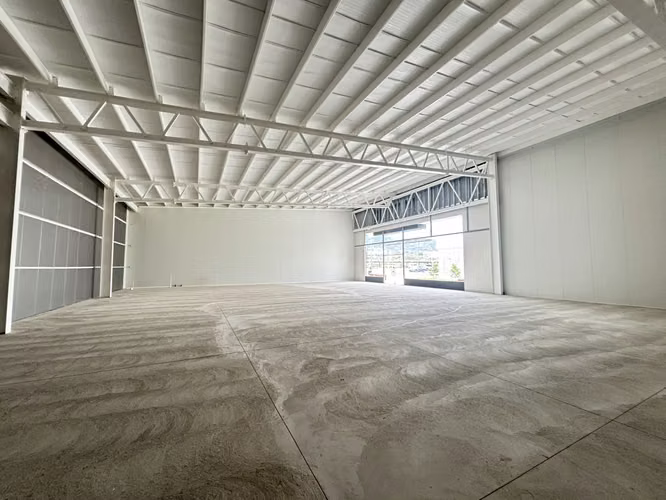 Locales comerciales Santa Ana Piedades 500m2