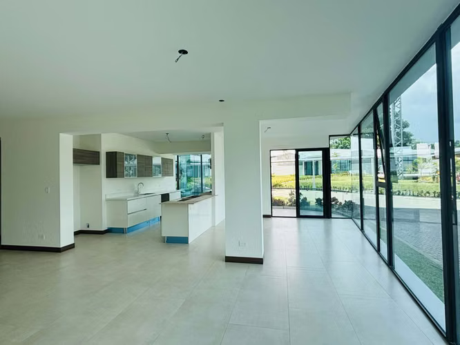 Se alquila apartamento en condominio en Escazú, para estrenar - Imagen 6