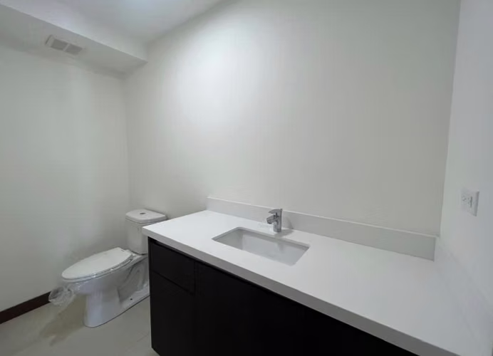 Se alquila apartamento en condominio en Escazú, para estrenar - Imagen 16