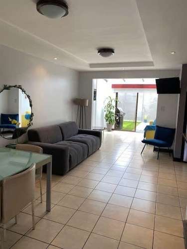 VENDO CASA EN CONDOMINIO SAN ANTONIO DE DESAMPARADOS
