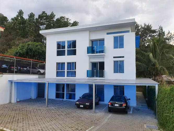 Alquiler. Santa Ana, Piedades. Apartamento con lindos espacios.