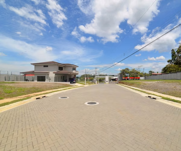 A LA VENTA LOTES EN CONDOMINIO TERRANOVA LA CEIBA DE ALAJUELA - Imagen 2