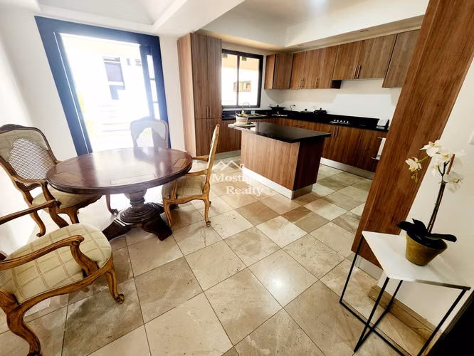 Venta de Casa Independiente en una Planta en Rohrmoser, Impecable