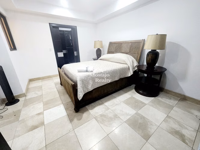 Venta de Casa Independiente en una Planta en Rohrmoser, Impecable