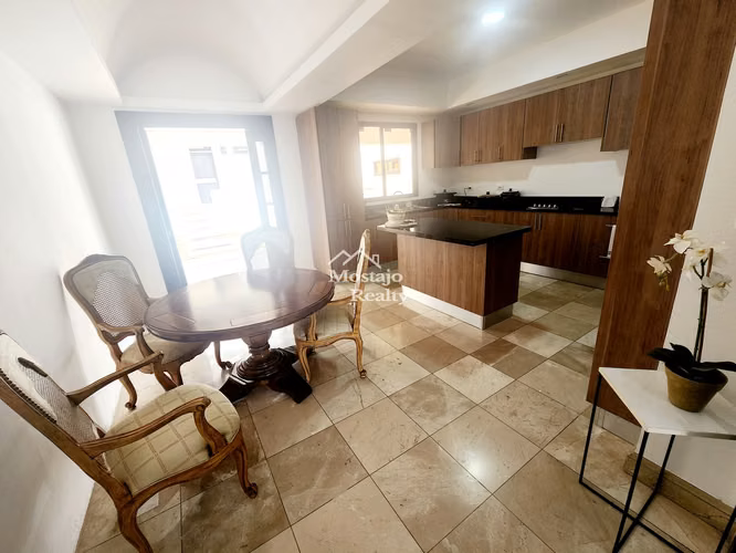 Venta de Casa Independiente en una Planta en Rohrmoser, Impecable