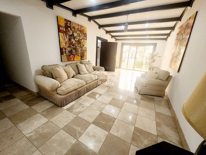 Venta de Casa Independiente en una Planta en Rohrmoser, Impecable