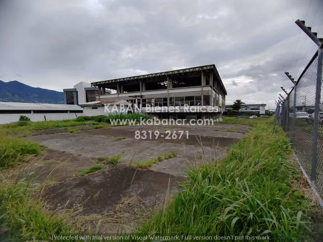 Se vende Complejo industrial y logístico 7.031 m² zona industrial - Imagen 3