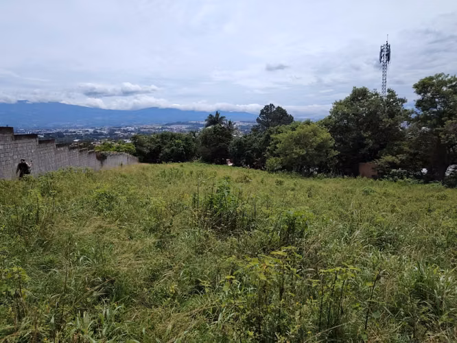 EN VENTA -  LOTE  CON VISTAS PANORAMICAS  – GUACHIPELIN de ESCAZU - Imagen 2
