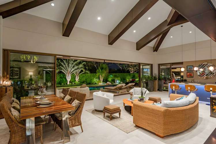 Residencia De Lujo para la Venta en Santa Ana