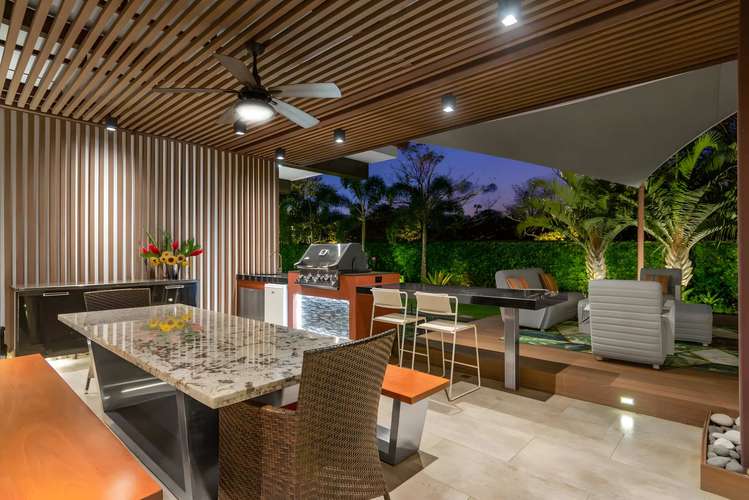 Residencia De Lujo para la Venta en Santa Ana