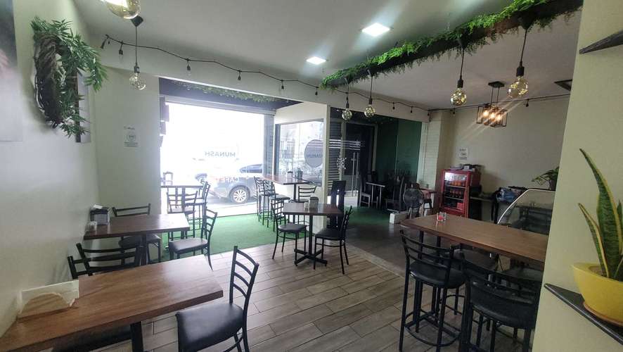 Venta de Edificio en Heredia Centro, con 15 locales Y 1 Apartamento - Imagen 17
