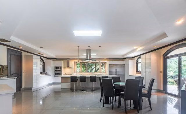 ESCAZU RESIDENCIA 2500 m2 CONST , 10476 m2 TERRENO $ 7.5 millones ALQ 35 mil dls mes - Imagen 20