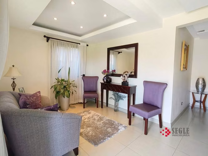 Venta de casa en La Ribera de Belén, Heredia.