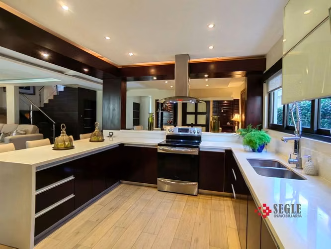Venta de casa en La Ribera de Belén, Heredia.