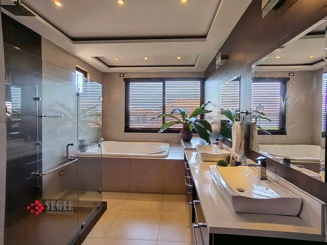 Venta de casa en La Ribera de Belén, Heredia.
