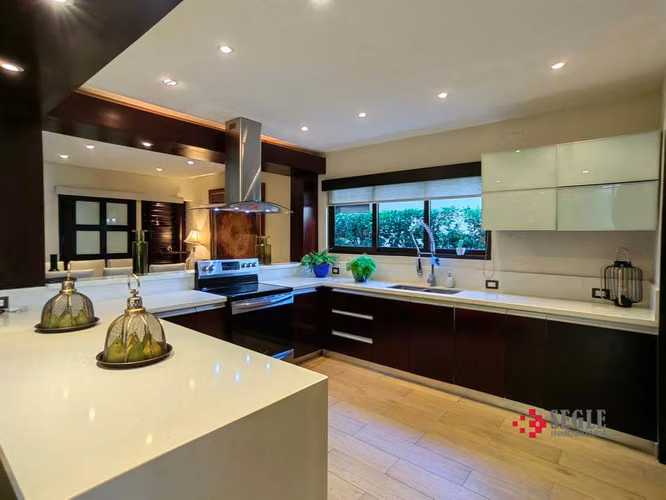 Venta de casa en La Ribera de Belén, Heredia.