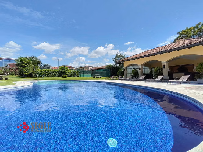 Venta de casa en La Ribera de Belén, Heredia.