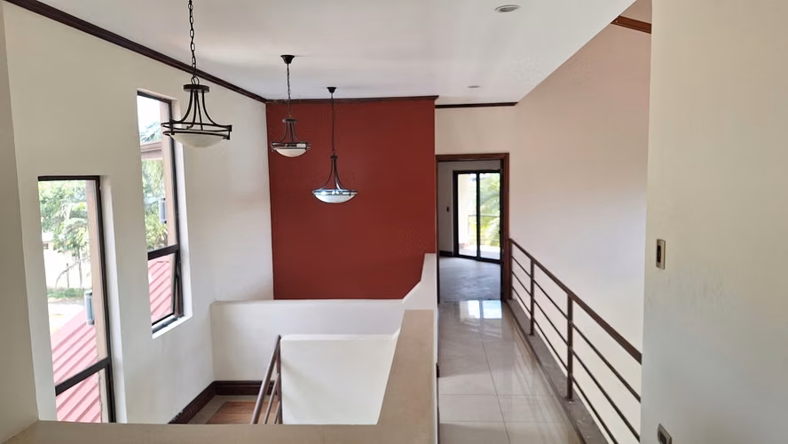 Casa en Naranjo de Alajuela, San Miguel