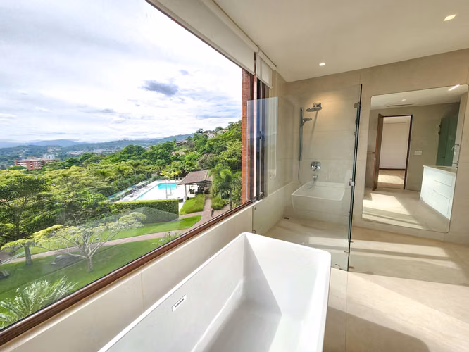 Argento Escazú. Apartamento