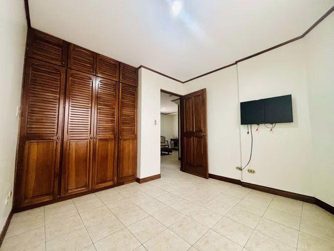 Se vende casa en condominio en Sabana Norte