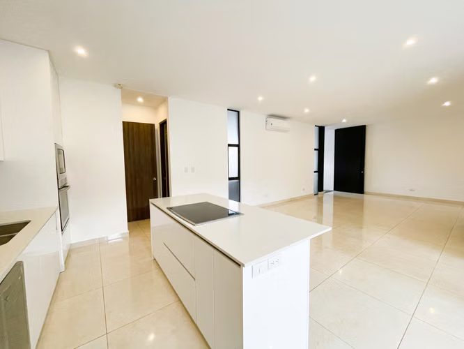 Venta de casa moderna en condominio en Santa Ana - Imagen 11