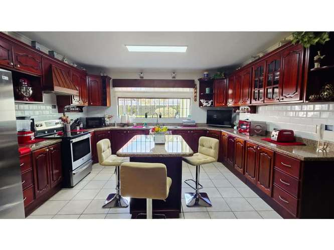 Casa para la venta en Guayabos de Curridabat - Imagen 6