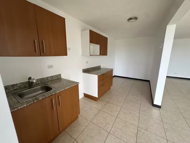 CONDOMINIO VISTA REAL EN CONCASA - Imagen 2