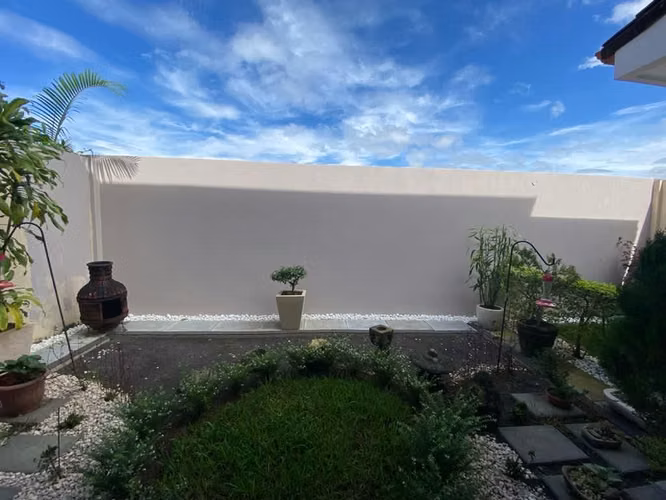 Ciudad Colón Condominio