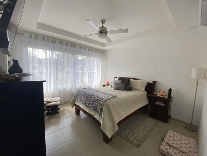 Ciudad Colón Condominio