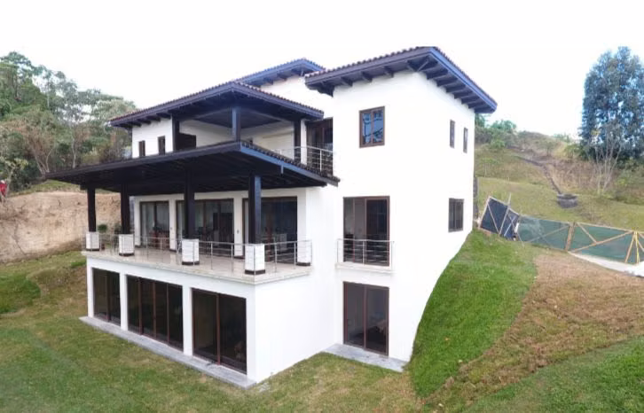 House for Sale in El Gregal Condominium, Curridabat ID 19519