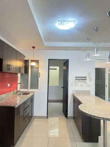 SE VENDE CASA EN MONSERRAT CONCEPCIÓN DE TRES RIOS