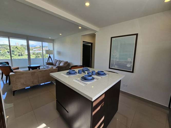 Condominio Full amueblado en Riverview Vistara.