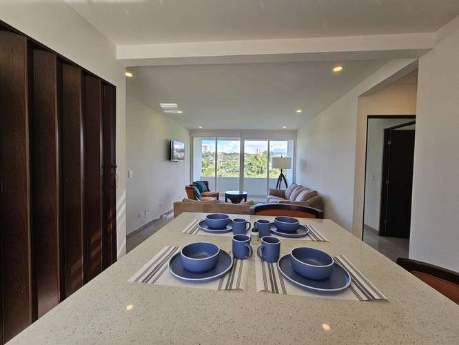 Condominio Full amueblado en Riverview Vistara.