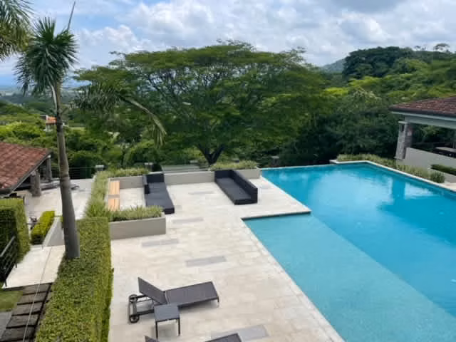Venta de casa en Condominio Lomas del Valle Santa Ana Costa Rica. - Imagen 20
