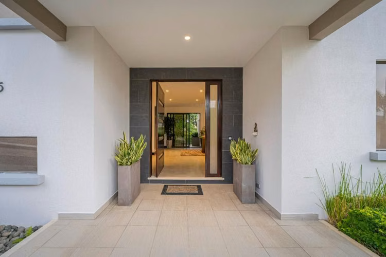 Venta de casa en Condominio Lomas del Valle Santa Ana Costa Rica. - Imagen 19