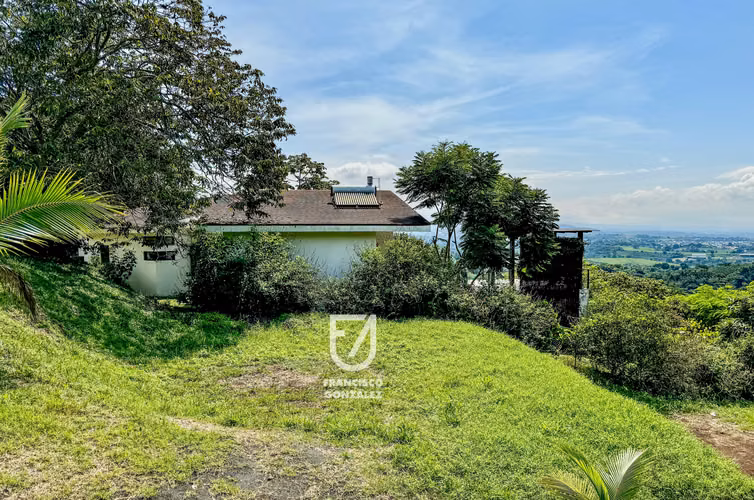Venta / Lote en Hacienda Natura, cerca de Z. Franca Evolution Grecia