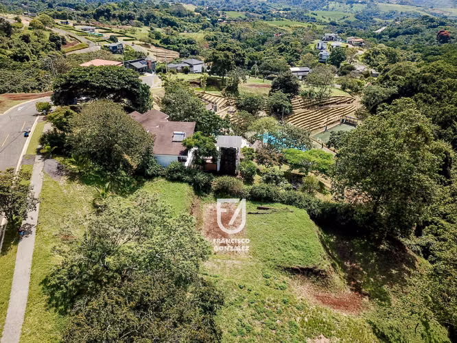 Venta / Lote en Hacienda Natura, cerca de Z. Franca Evolution Grecia
