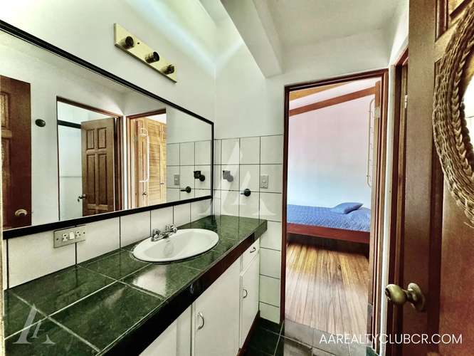 Dos Casas, Una Gran Oportunidad | Inversión Inteligente en Residencial La Antigua - Imagen 12