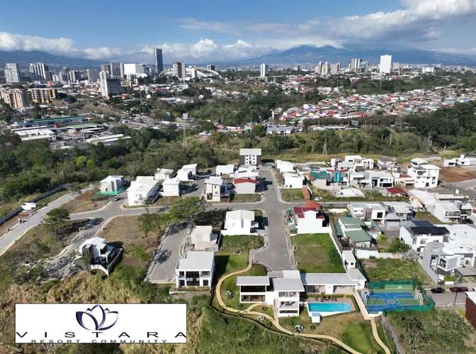 Condominio de 3 habitaciones con vistas