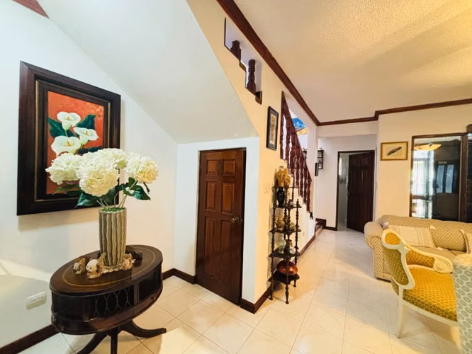 Venta de Casa en La Uruca - Imagen 5