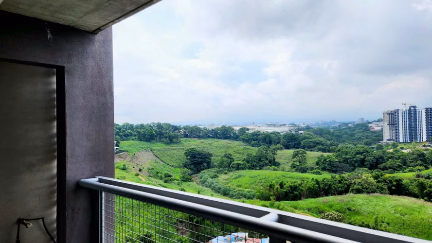 Venta de Apartamento en La Uruca, Torres Azenza. 1 Habitación - Imagen 3