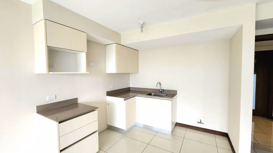 Venta de Apartamento en La Uruca, Torres Azenza. 1 Habitación - Imagen 10
