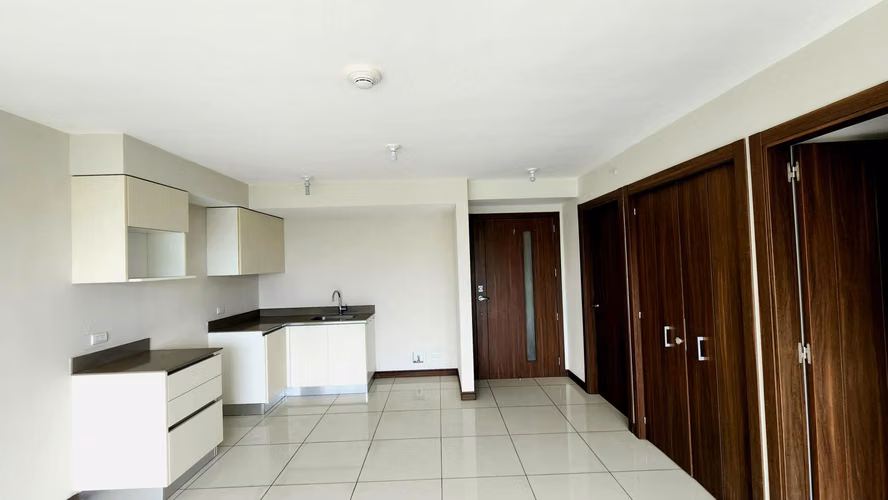 Venta de Apartamento en La Uruca, Torres Azenza. 1 Habitación - Imagen 14